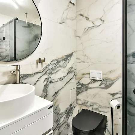 Katty's Place - Azur Premium Apartment Varna