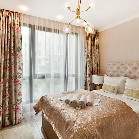 Katty's Place - Azur Premium Apartment Varna
